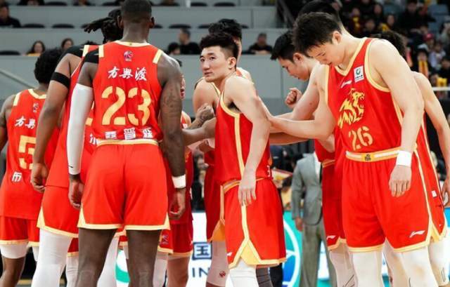 开云下载-CBA最新排名！广厦第1太稳，广东超上海杀回第2，北控遭29分大败